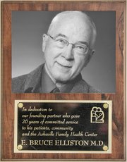 Dr. Bruce Elliston Memorial Plaque Image